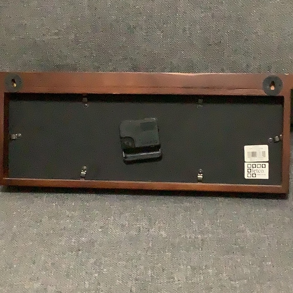Wall clock - Picture 2 of 2